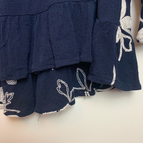 Forgotten Grace Floral Embroidered Peplum Top Sm - Picture 11 of 14